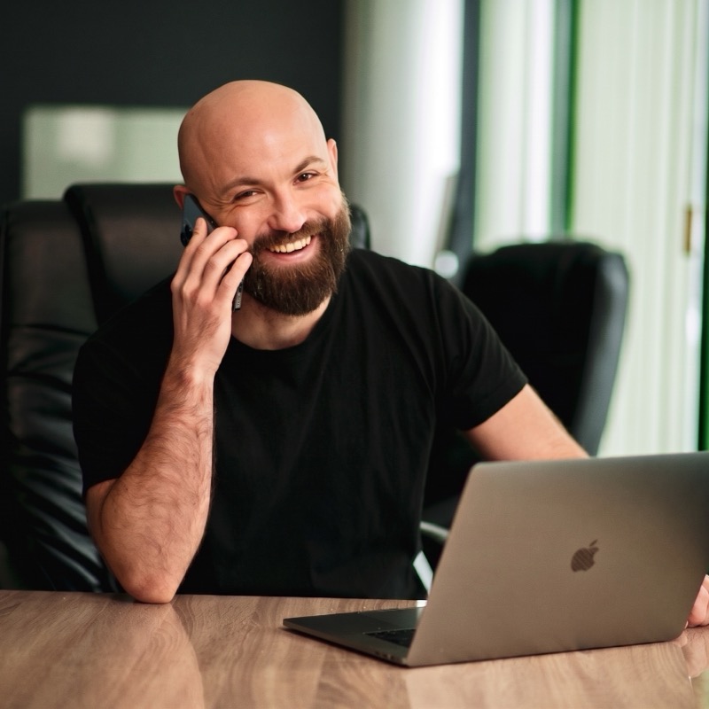 Porträt von Michal, Gründer · Netzwerk & Vertrieb