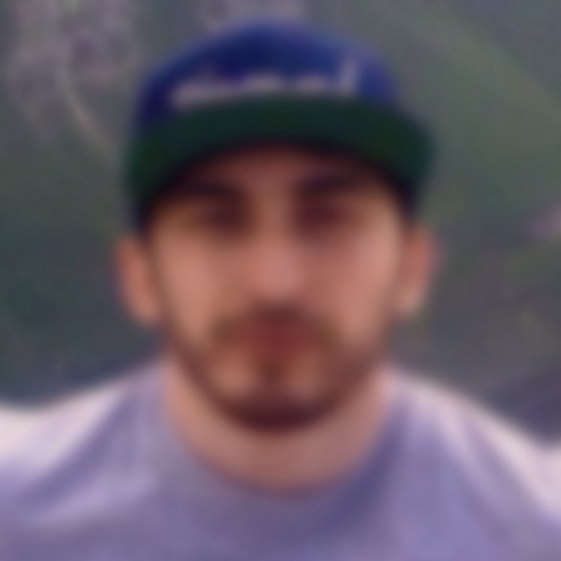 Platzhalter-Porträt für Rashid, Webentwicklung